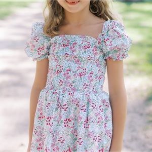 Janine and Jack size 8 Smocked Grace puffed sleeve dress